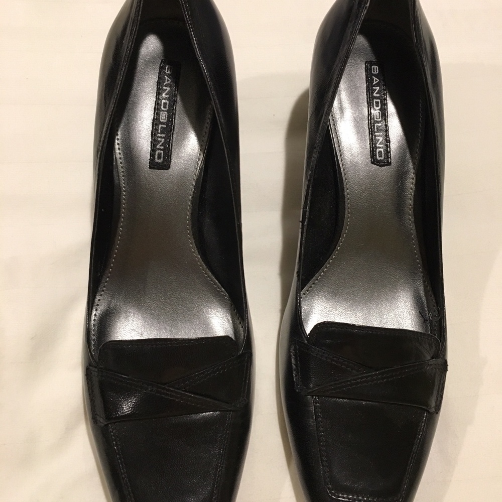 Bandolino Black Leather Slip on